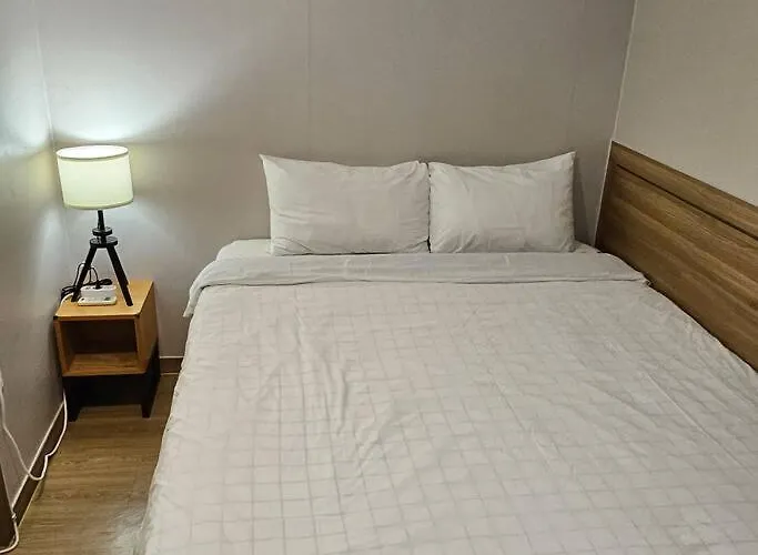J Honor House Foreigner Only Seul